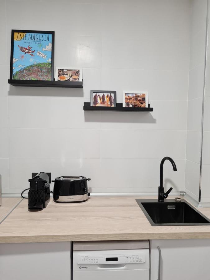 Apartmán Ayuntamiento Parking Gratis. Auto Check-In. Bilbao Exteriér fotografie